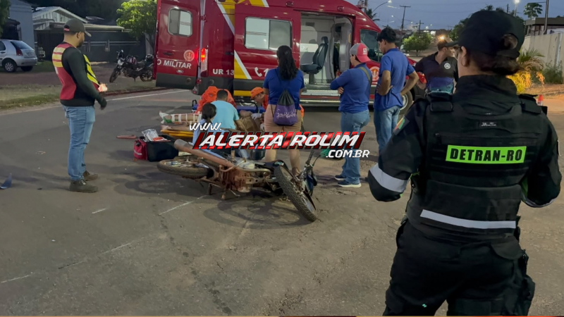 Grave acidente entre duas motos deixa dois feridos em Rolim de Moura Grave acidente entre duas motos deixa dois feridos em Rolim de Moura