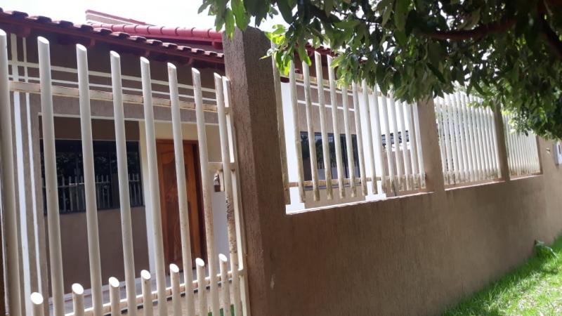[ VENDE-SE ] VENDE-SE UMA CASA DE ALVENARIA, NO BAIRRO OLÍMPICO EM ROLIM DE MOURA