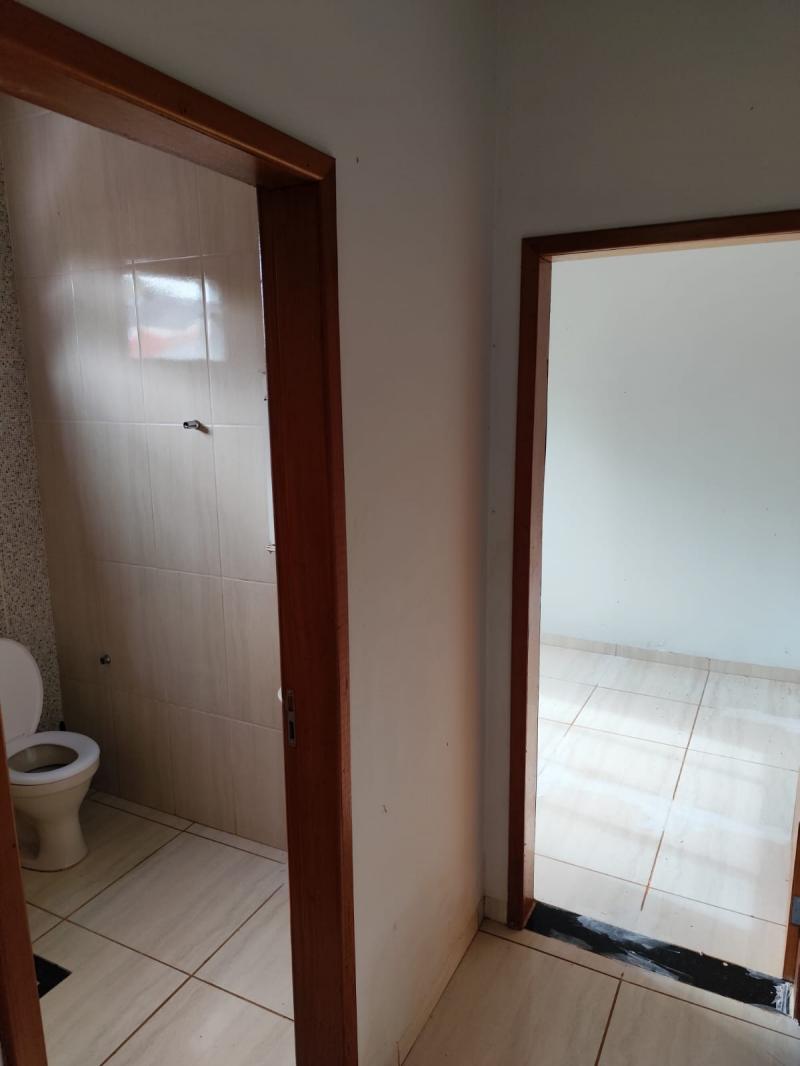 [ VENDE-SE ] CASA PARA VENDA OU ALUGUEL EM ROLIM DE MOURA,  CONFIRA