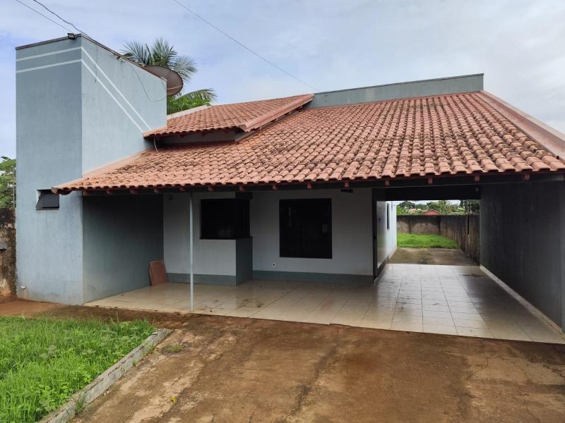 [ VENDE-SE ] CASA PARA VENDA OU ALUGUEL EM ROLIM DE MOURA,  CONFIRA